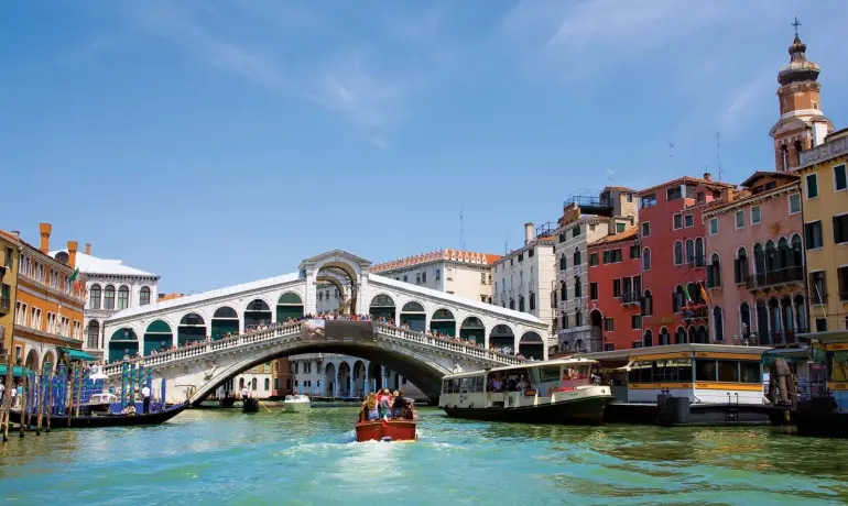 5-Day Best of Italy Tour: Assisi, Siena, Florence & Venice